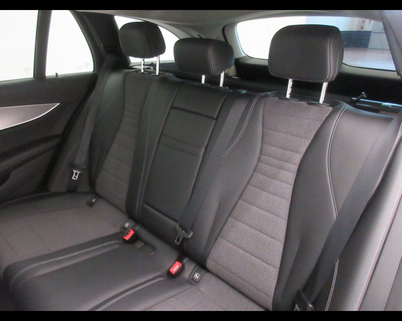 Mercedes Classe E Station Wagon Classe E Station Wagon 220 D Premium 9G-Tronic Plus - 16