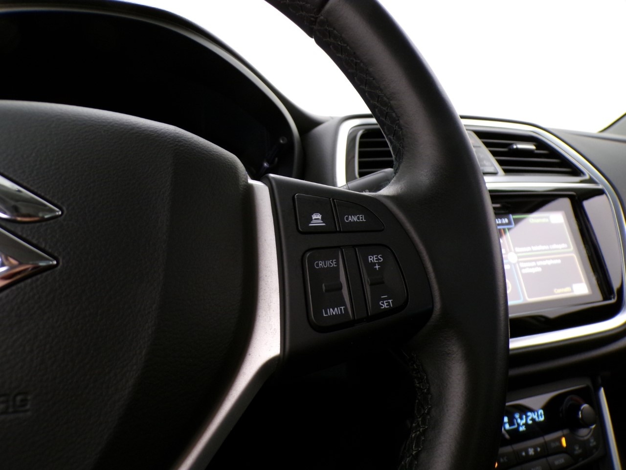 Suzuki  S-Cross 1.4h Starview 4wd allgrip - 18