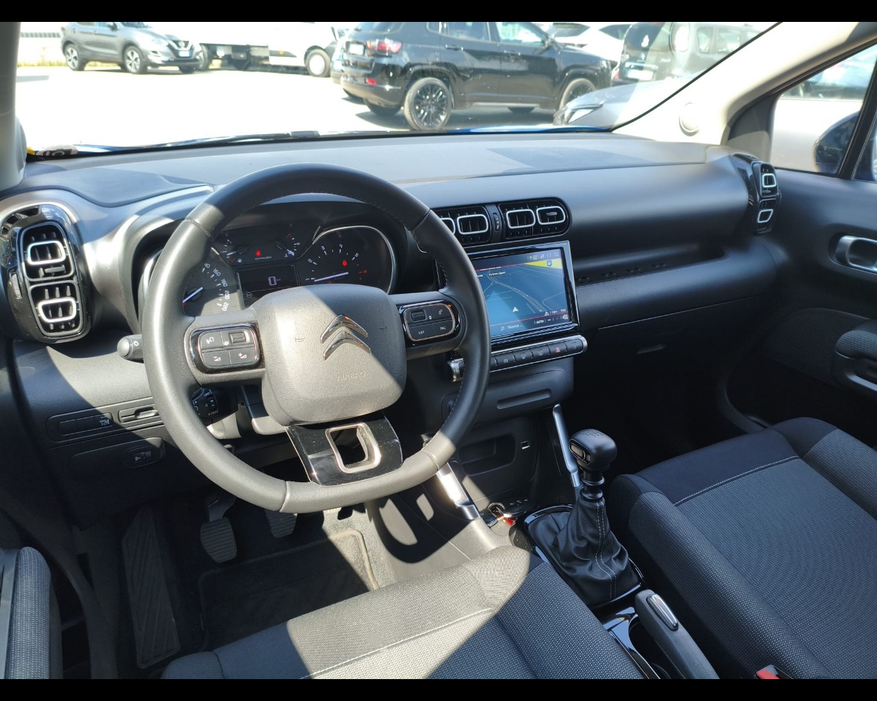 Foto CITROEN C3 Aircross 1.5 bluehdi Shine Pack s&s 110cv