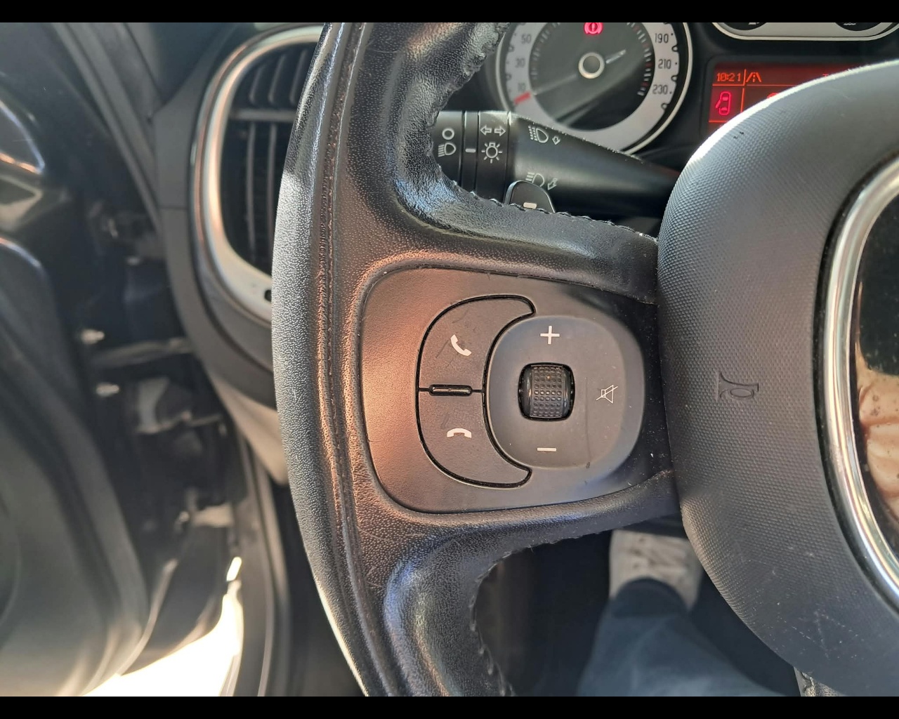 Foto FIAT 500L 1.3 mjt Pop Star 85cv dualogic