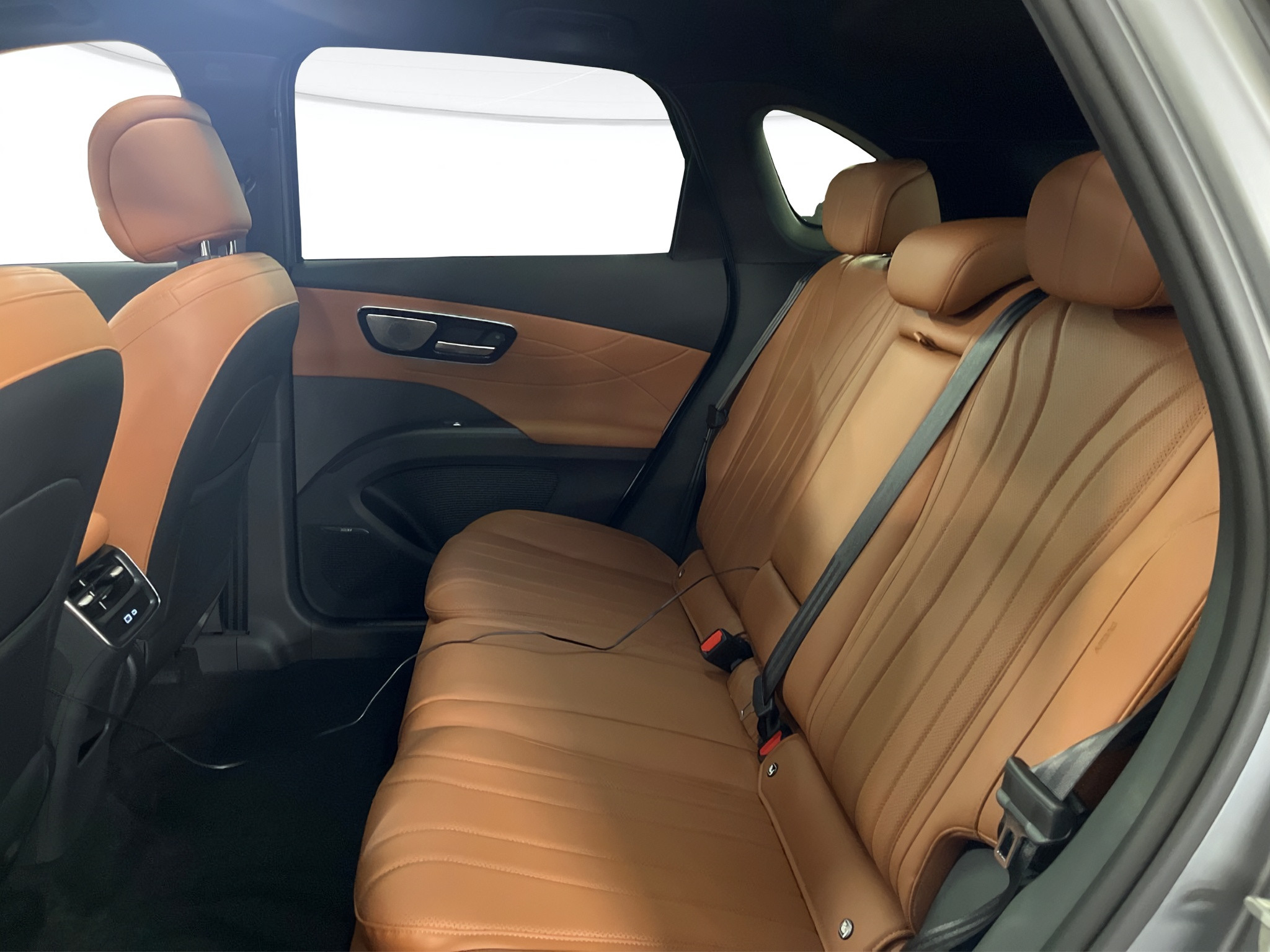 Lepas Lepas L8 PHEV Nuovo Ibrido benzina Lepas L8 PHEV Verona