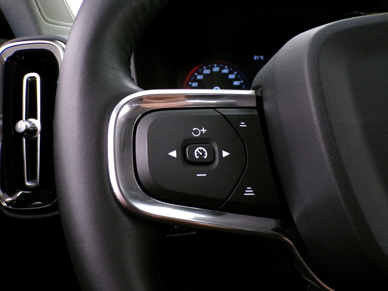 Volvo XC40 XC40 2.0 D4 AWD Geartronic - 18