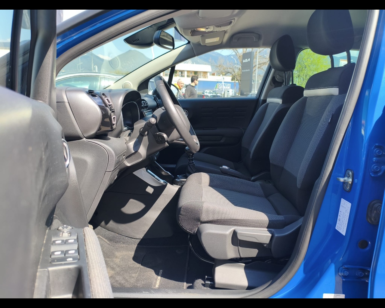 Foto CITROEN C3 Aircross 1.5 bluehdi Shine Pack s&s 110cv