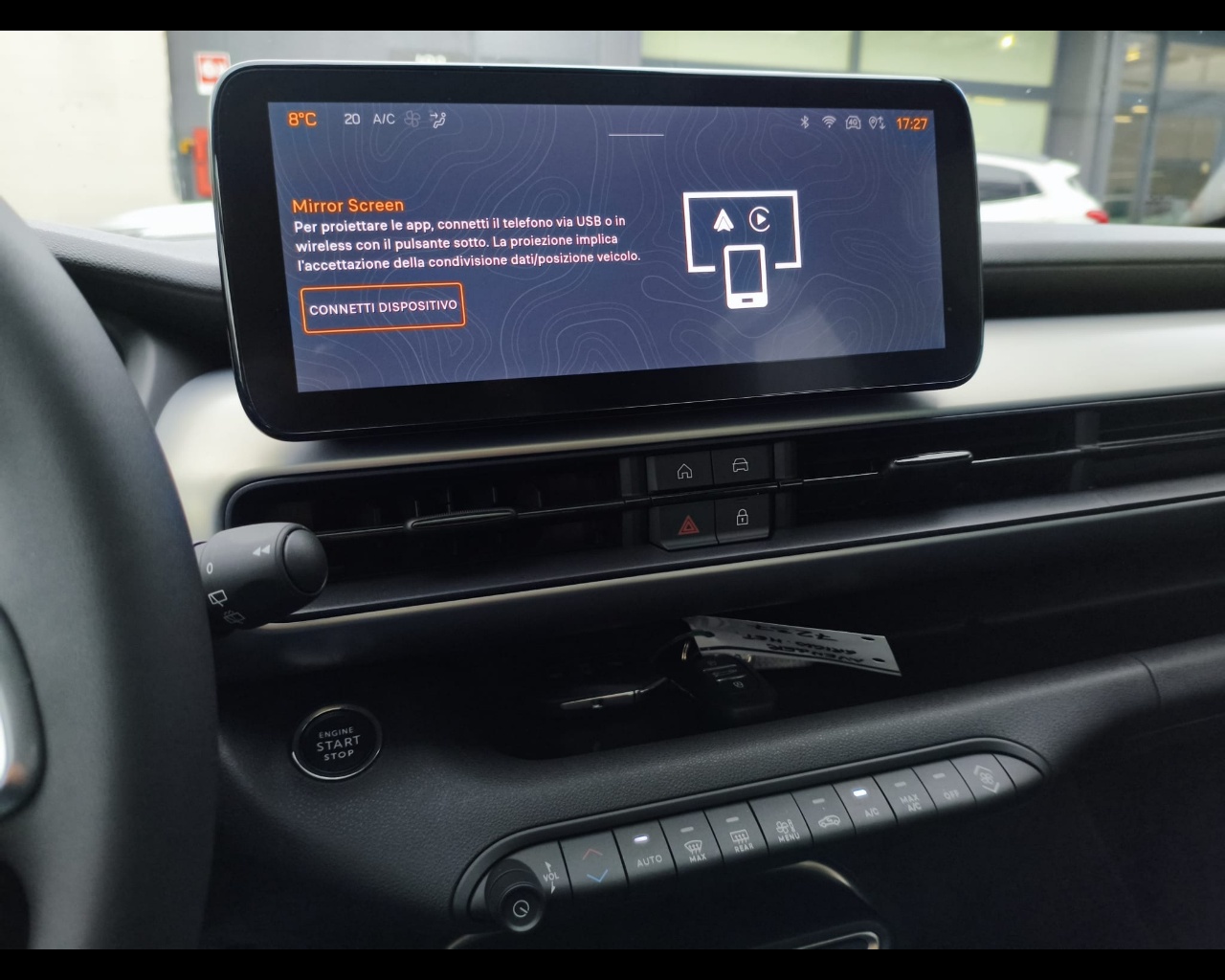 Foto JEEP Avenger 1.2 turbo e-hybrid mhev Altitude fwd 110cv edct6