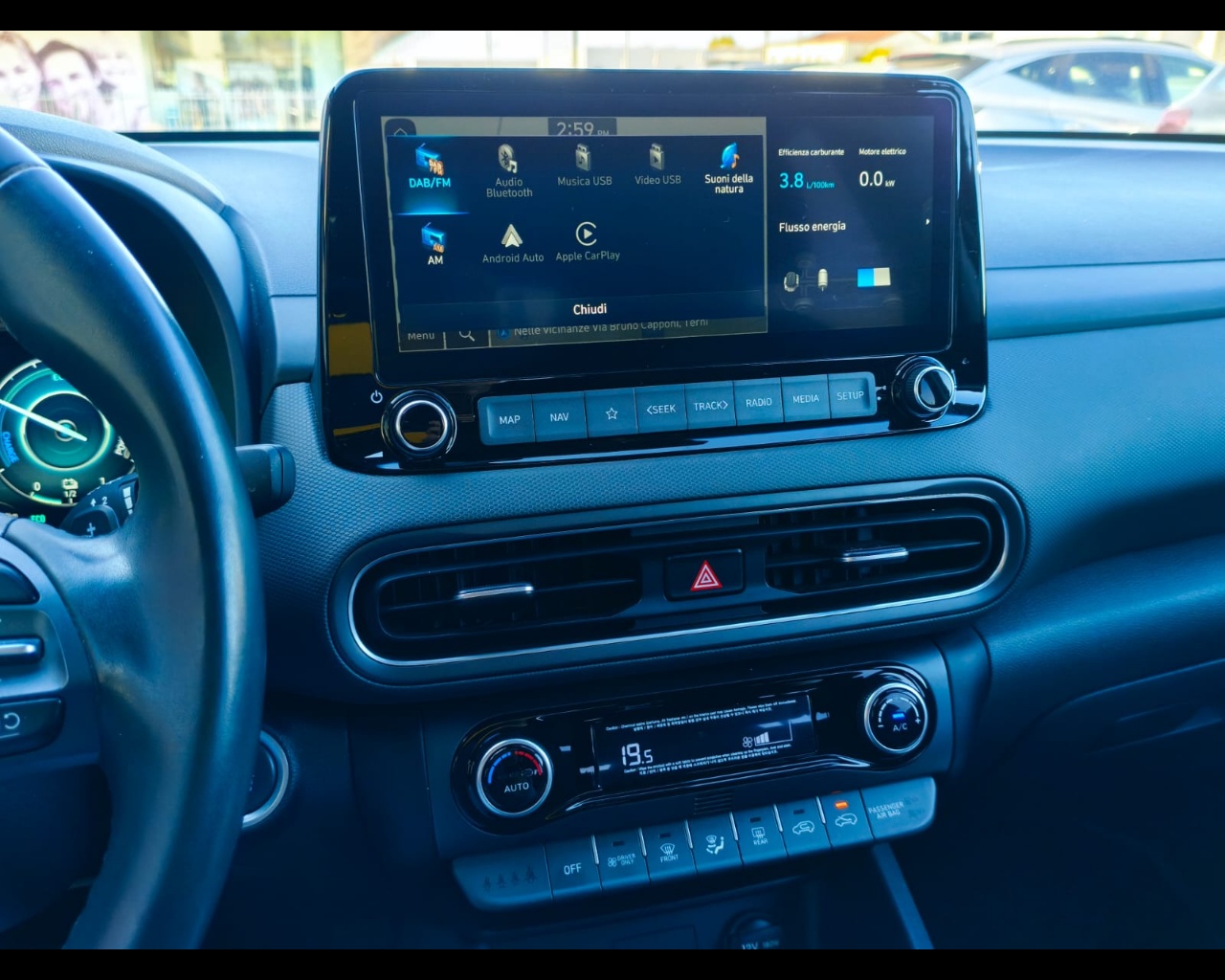 Foto HYUNDAI Kona 1.6 gdi hev Xclass 2wd 141cv dct