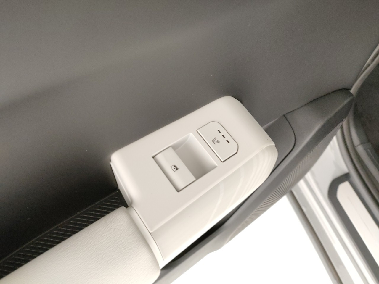 Kia EV4 Nuovo Elettrico EV4 Porto Mantovano