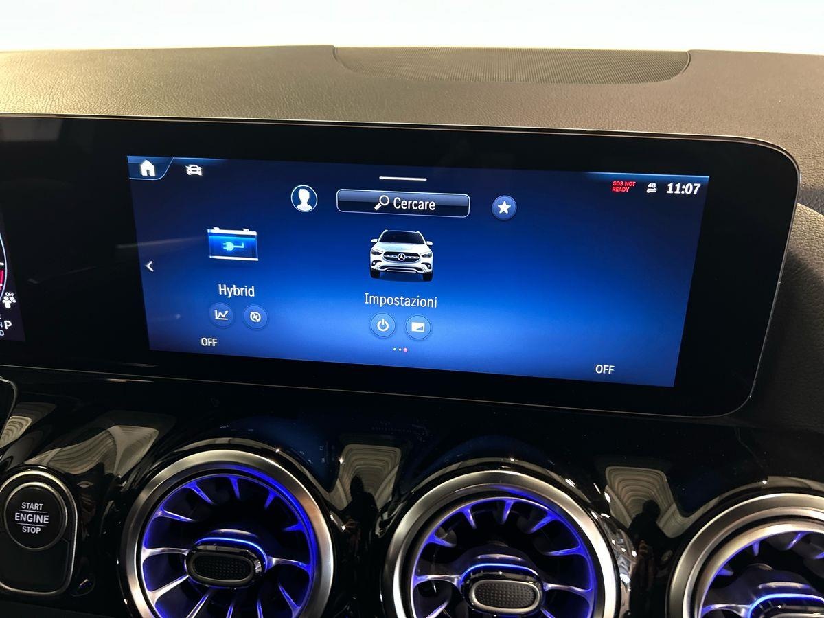 Mercedes  GLA 250 e Plug-In-Hybrid AMG Line Advanced Plus 8G-DCT - 12