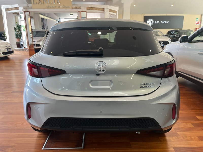 MG – MG3 1.5 Hybrid+ Luxury