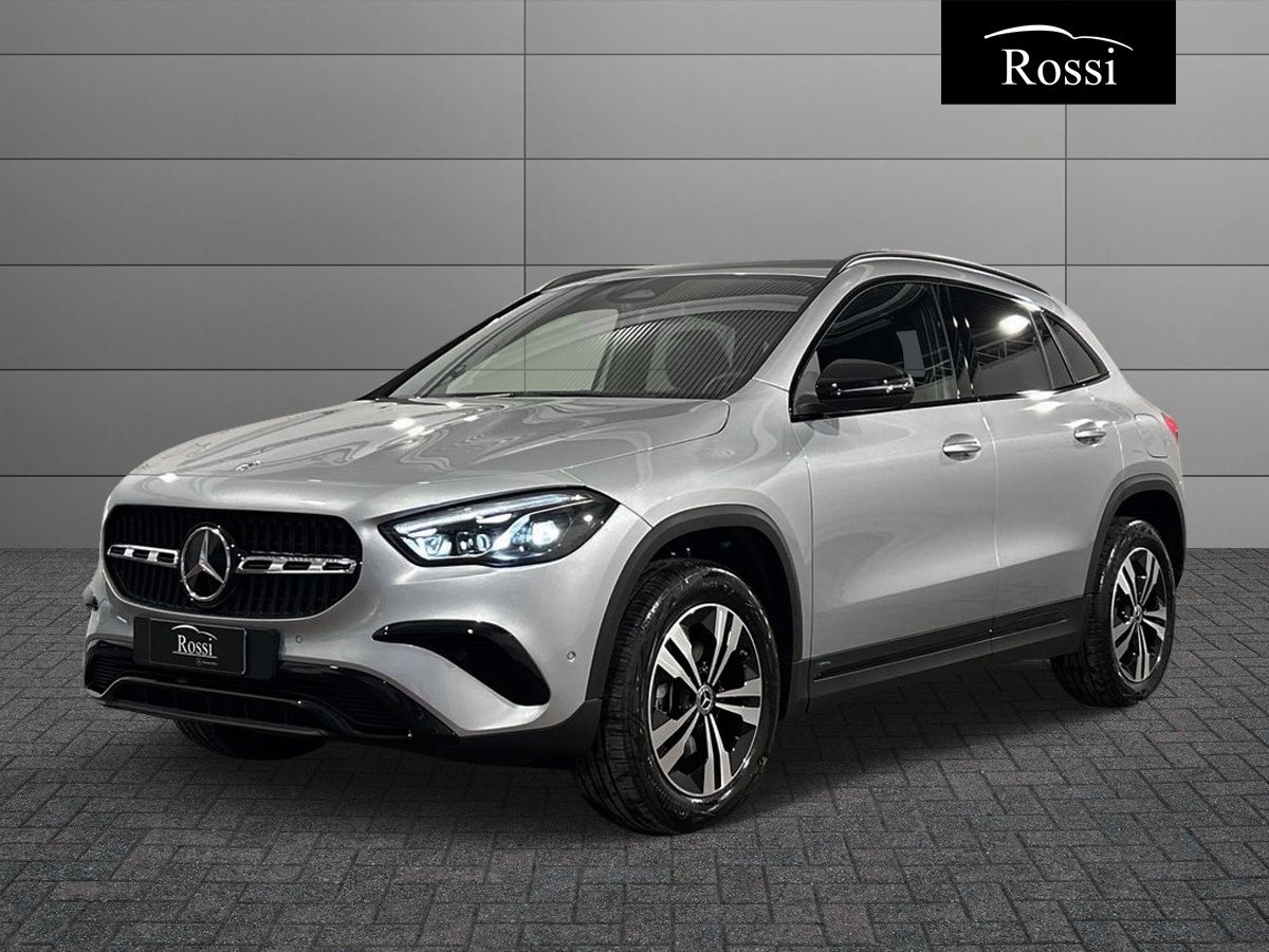 Mercedes-Benz GLA 200 d automatic