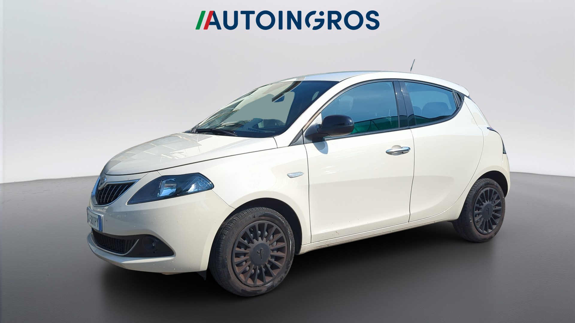 LANCIA Ypsilon Ypsilon 1.0 firefly hybrid Silver s&s 70c