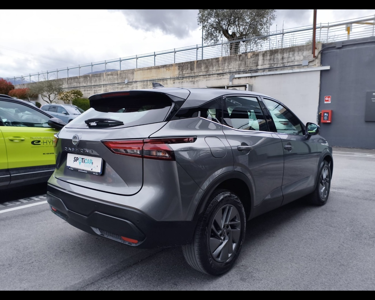 Foto NISSAN Qashqai 1.3 mhev Acenta 2wd 140cv