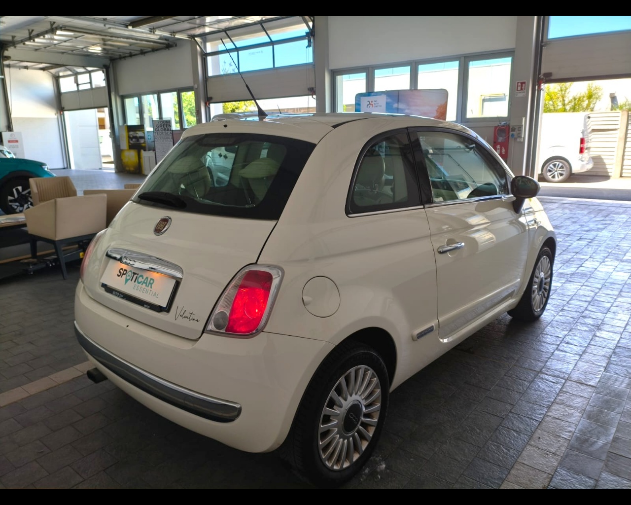 Foto FIAT 500 1.2 Lounge 69cv