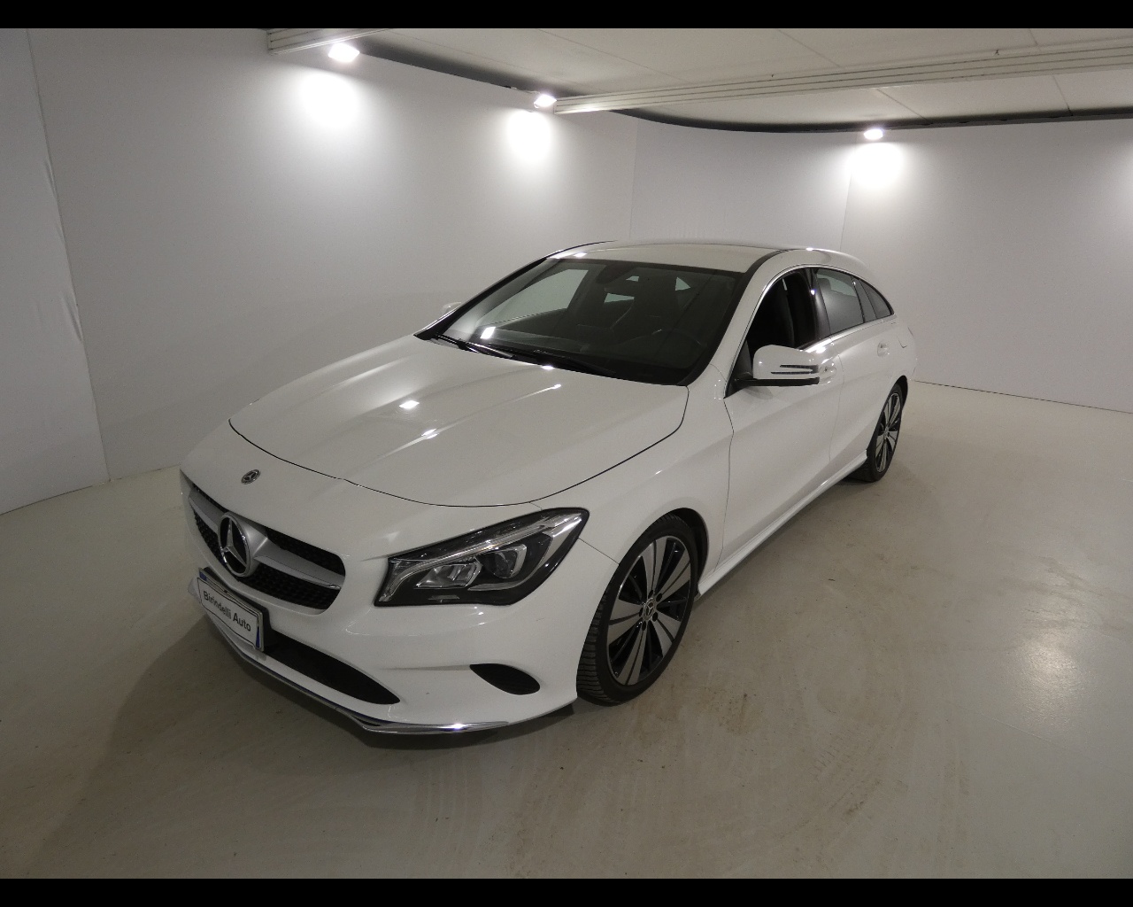 MERCEDES-BENZ Classe CLA