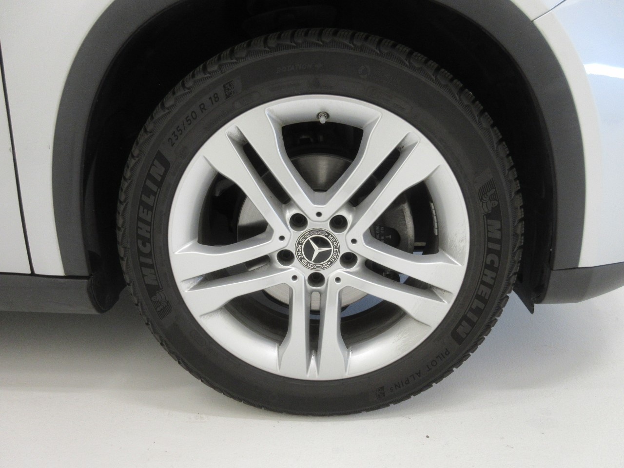 Mercedes GLA GLA 180 Sport 7G-DCT - 4