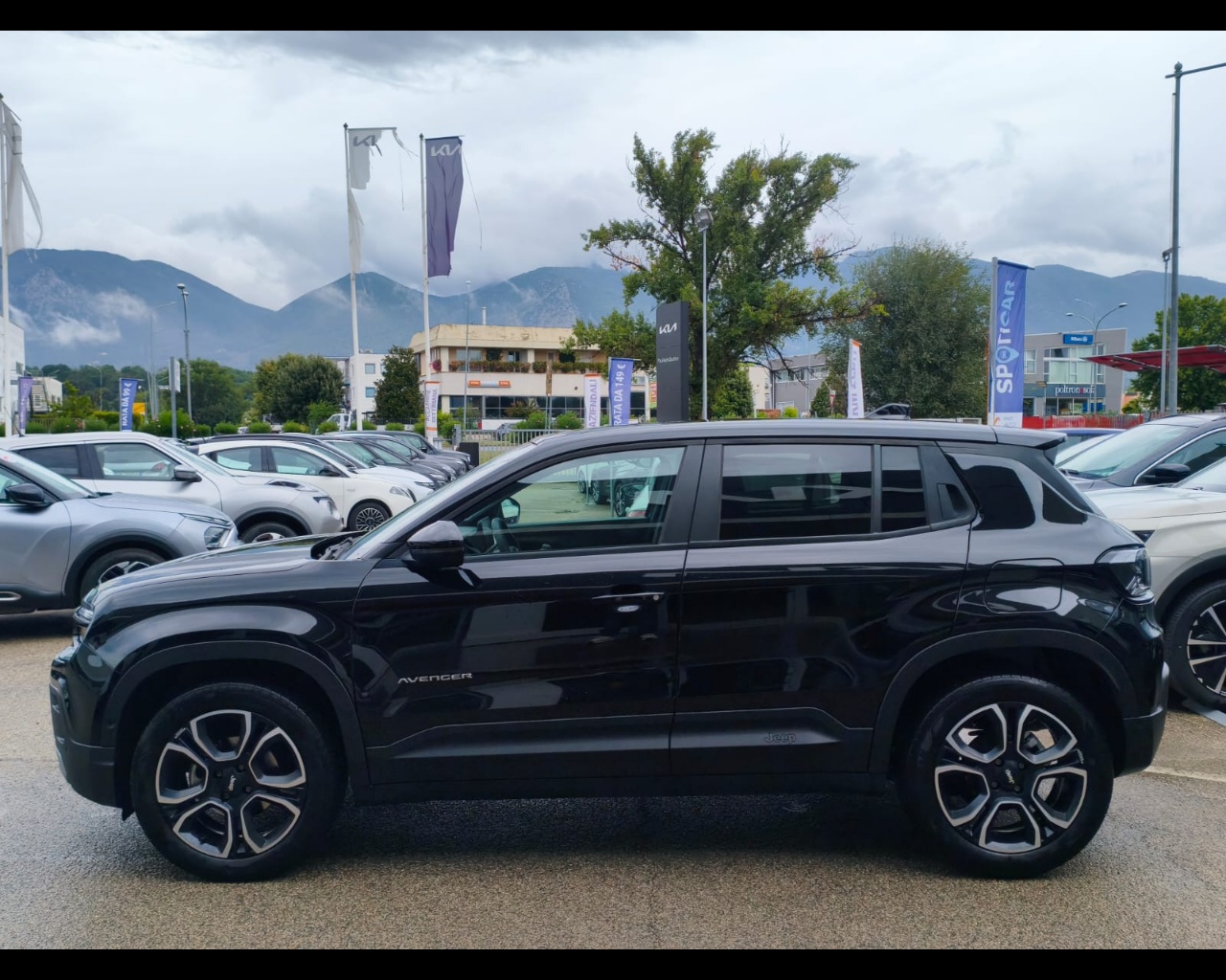 Foto JEEP Avenger 1.2 turbo Summit fwd 100cv