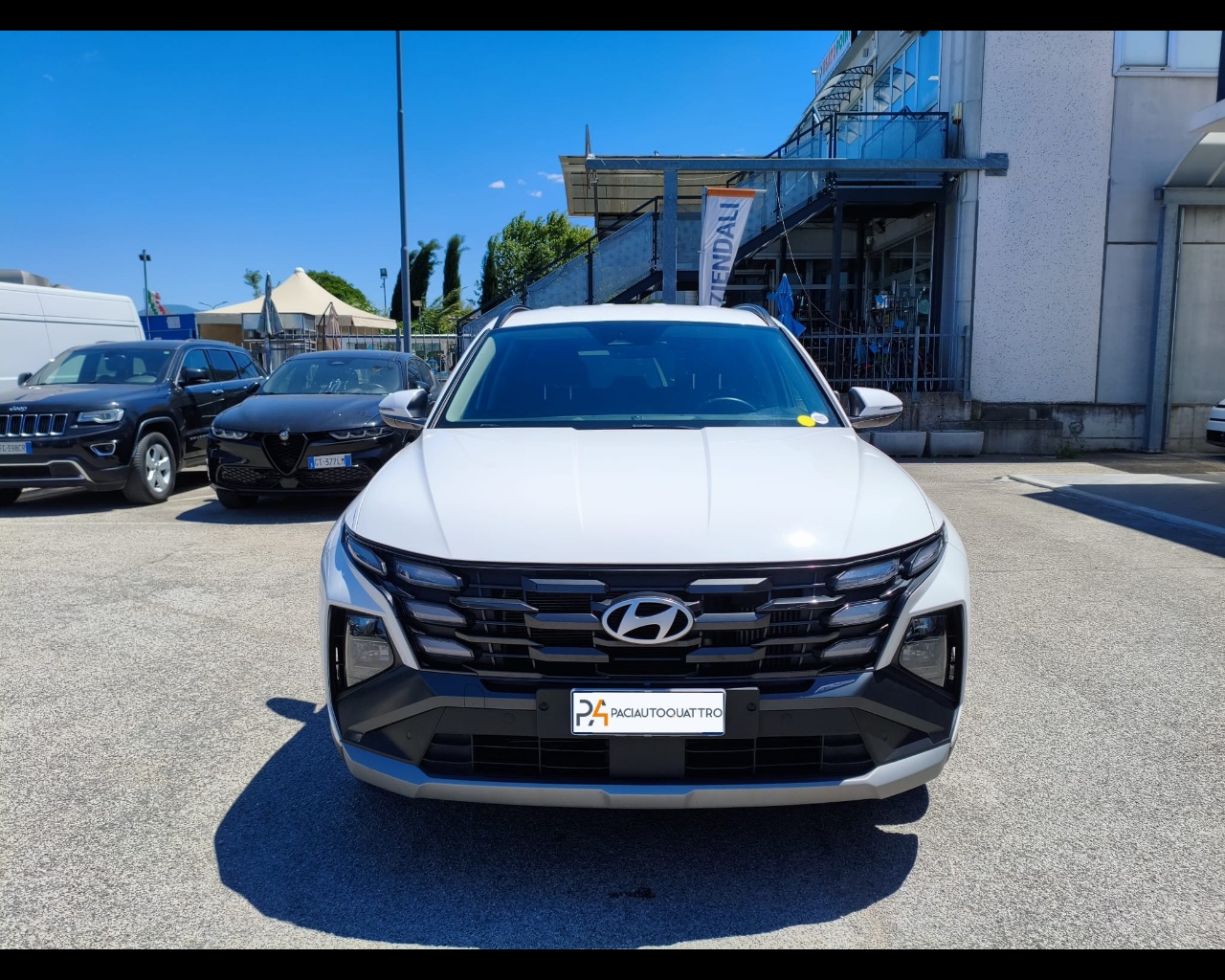Foto HYUNDAI Tucson 1.6 crdi 48V Business 2wd dct
