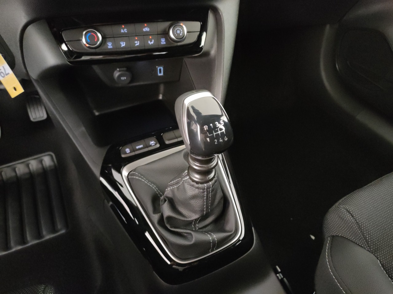 Opel Corsa Nuovo Benzina Corsa Porto Mantovano