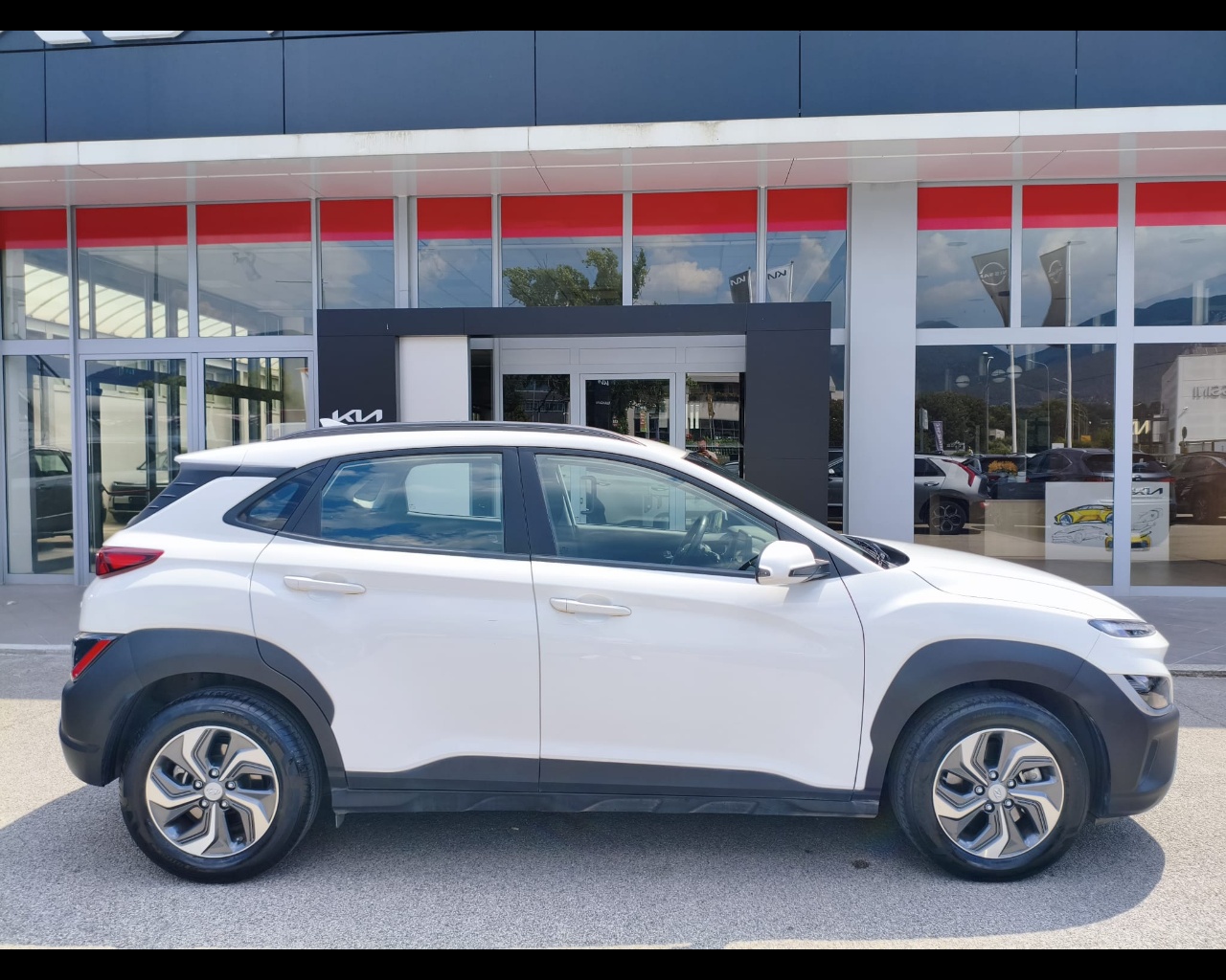 Foto HYUNDAI Kona 1.6 gdi hev Xtech 2wd 141cv dct
