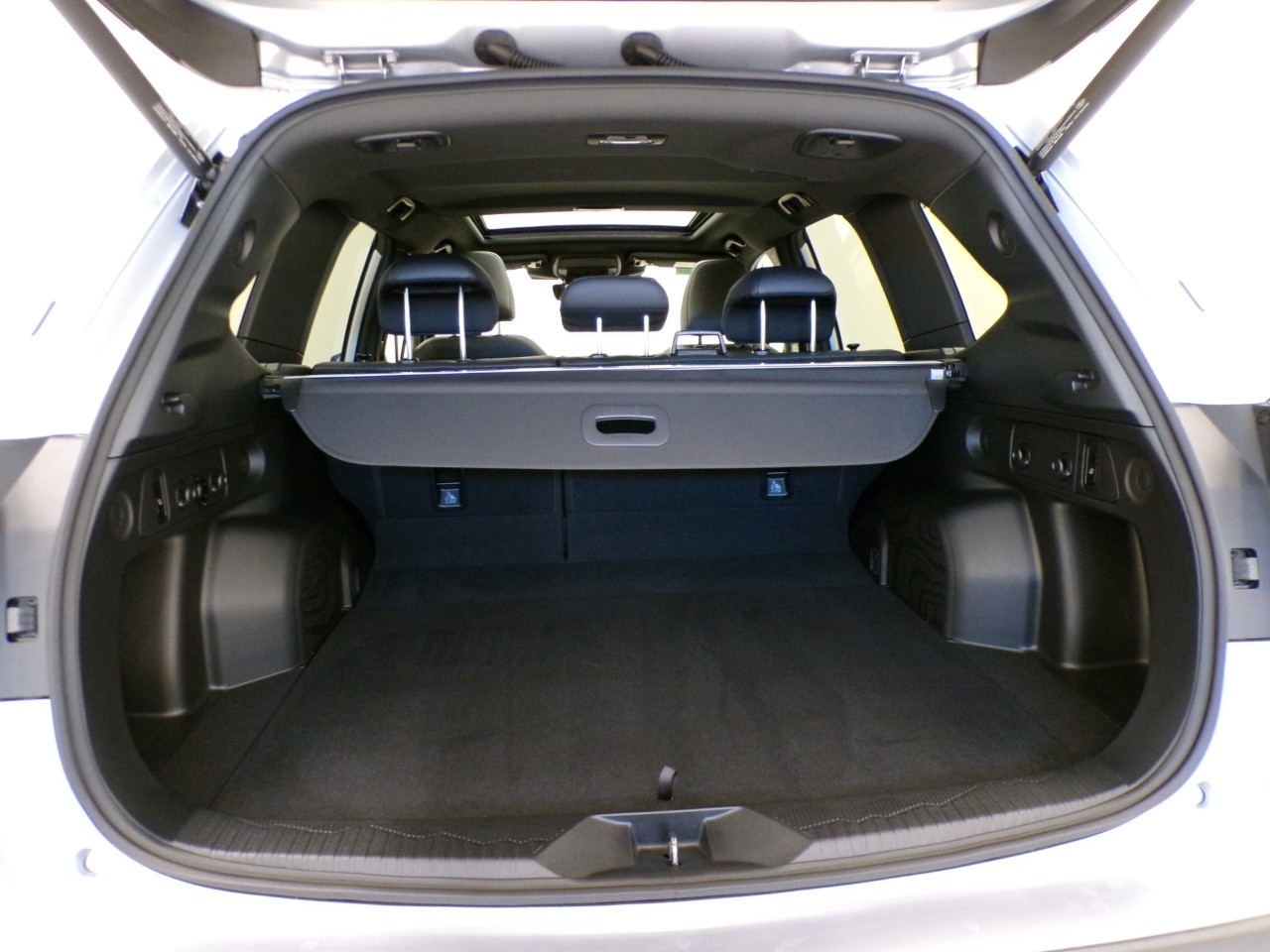 Subaru  Forester 2.0 i e-BOXER Premium AWD - 9