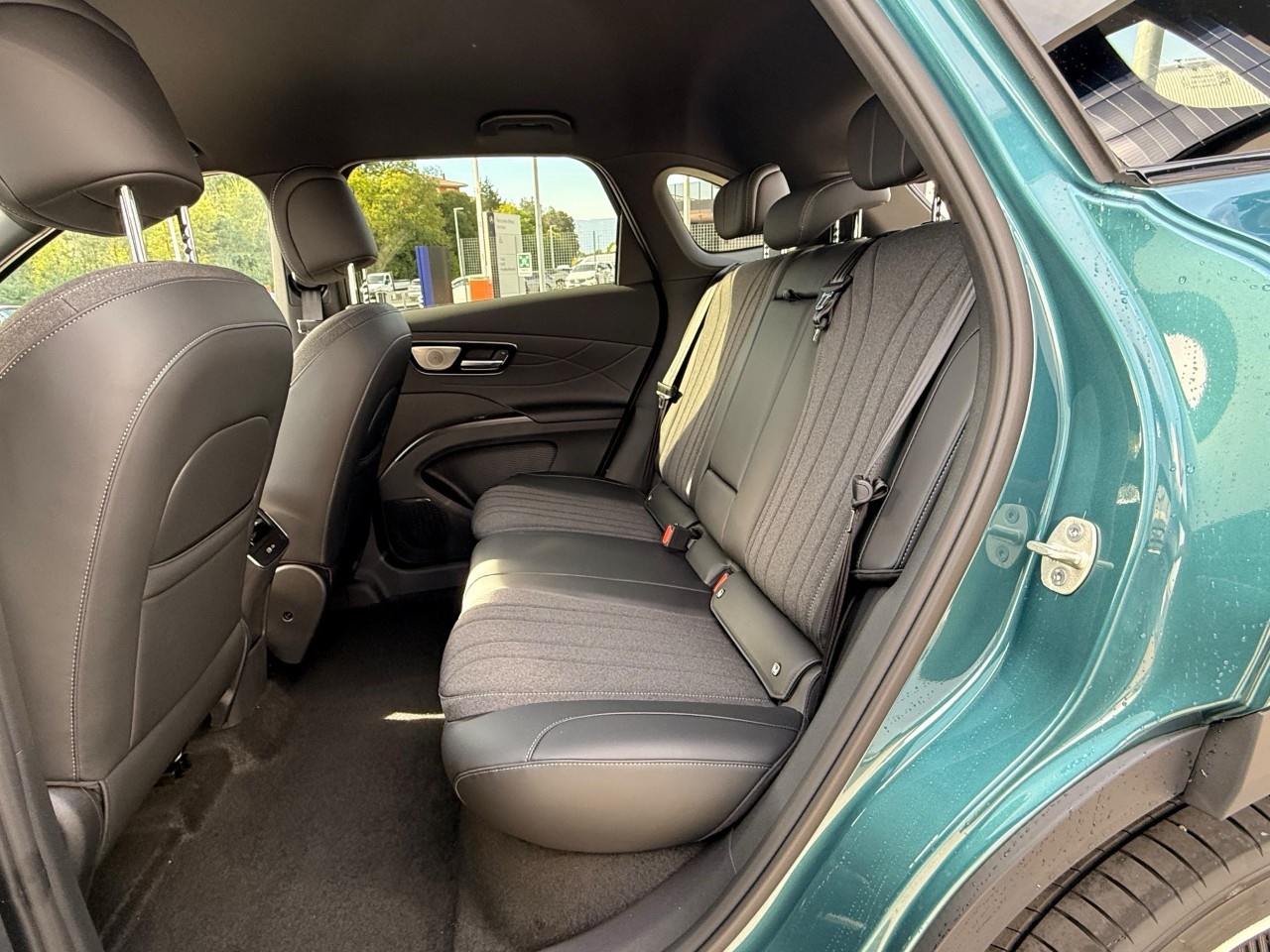 Lepas Lepas L8 L8 PHEV 1.5TGDI Essence - 8