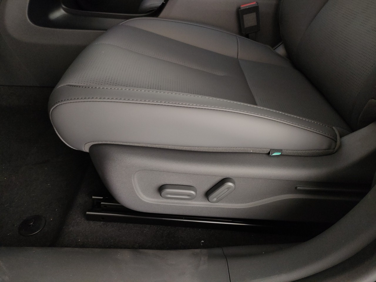 Leapmotor B05 Nuovo Elettrico B05 Porto Mantovano