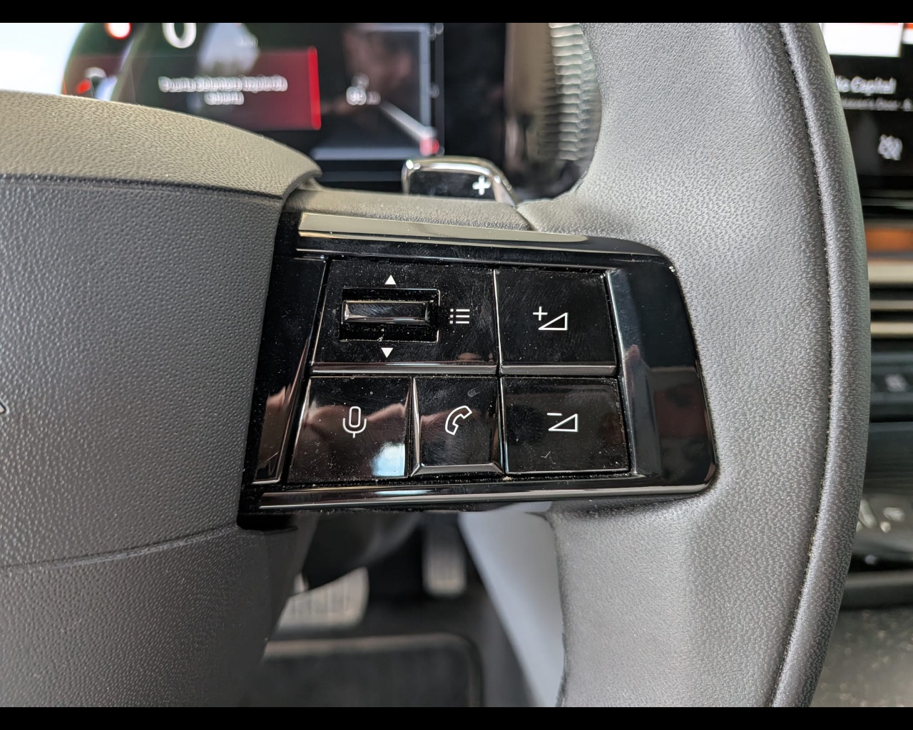 Foto LANCIA Ypsilon 1.2 mhev LX 110cv e-dct