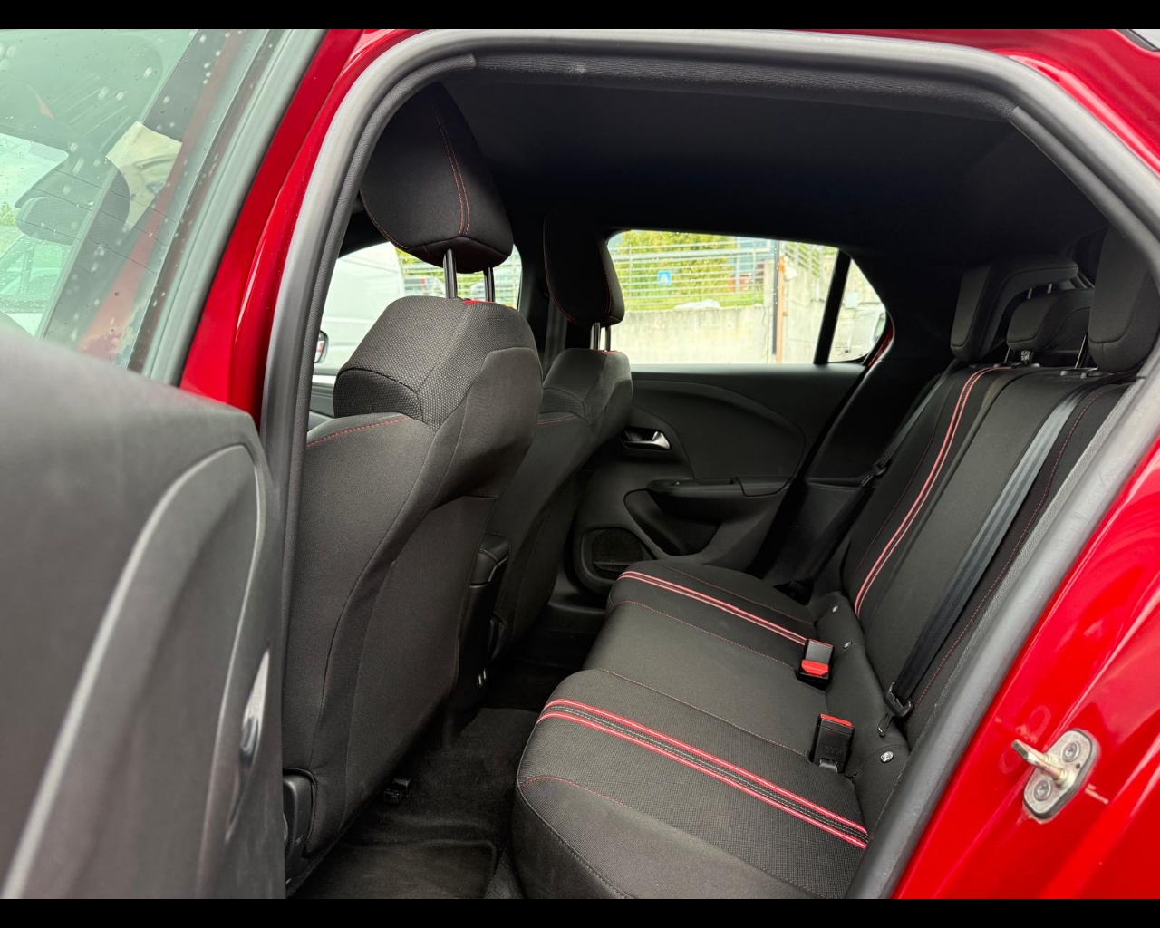 Foto OPEL Corsa e- GS Line +