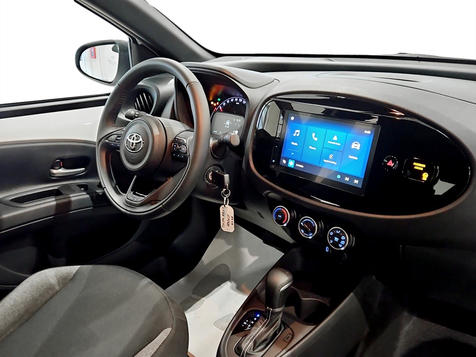 TOYOTA Aygo X 1.0 Active 72cv s-cvt Benzina Usato - 9