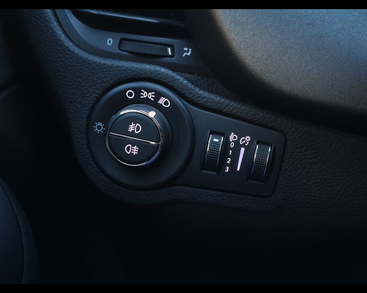 Foto FIAT 500X 1.3 mjt Cross 4x2 95cv