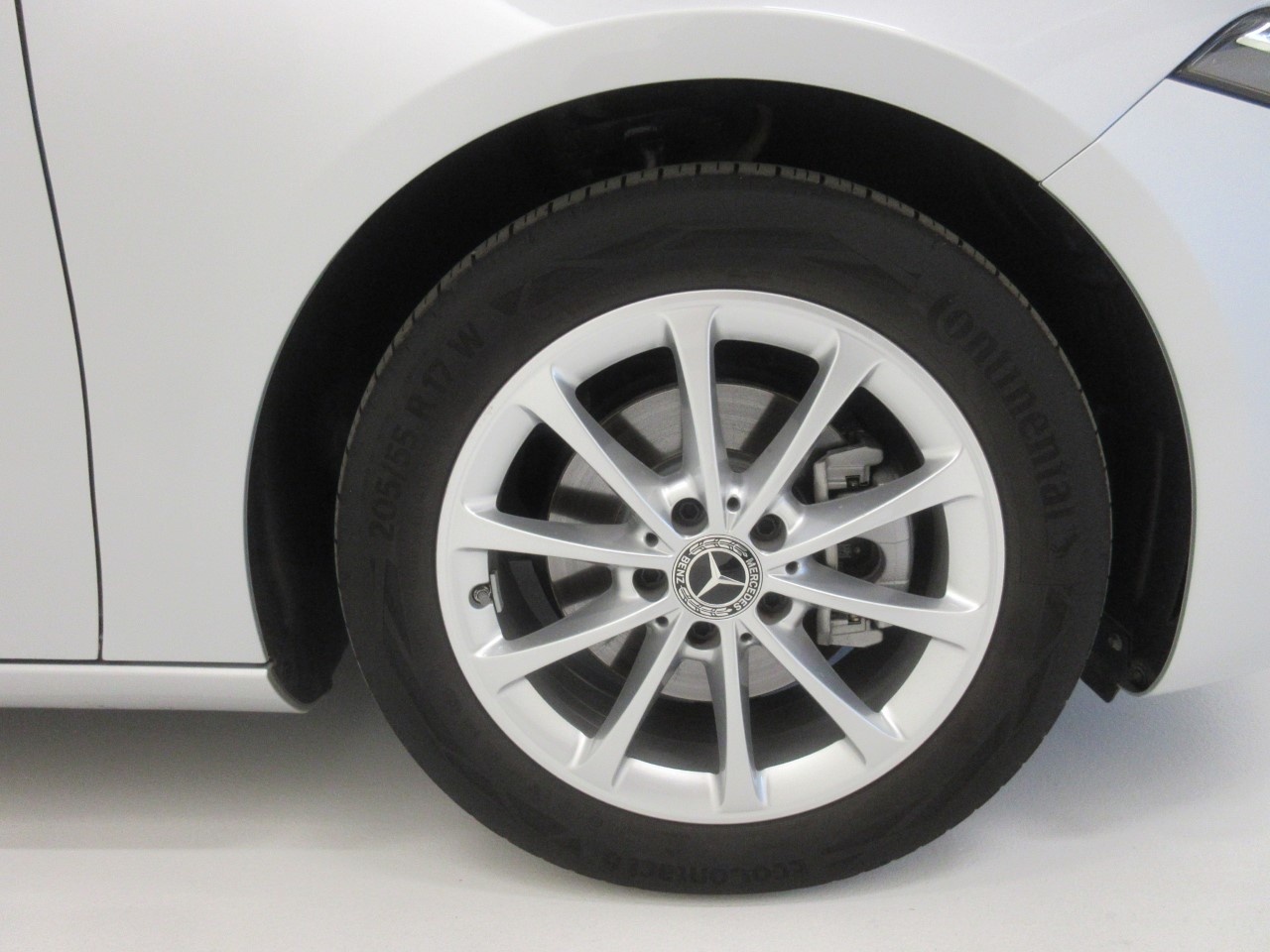 Mercedes Classe A Classe A 180 D Sport 8G-DCT - 4