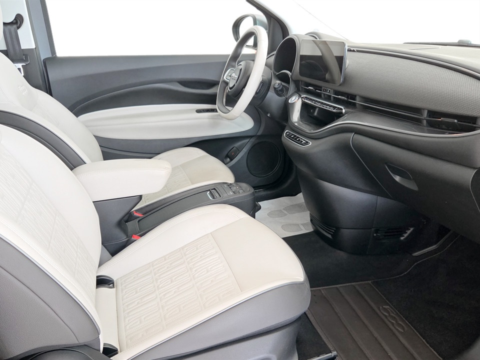 FIAT 500 500e La Prima Elettrica usato - 14
