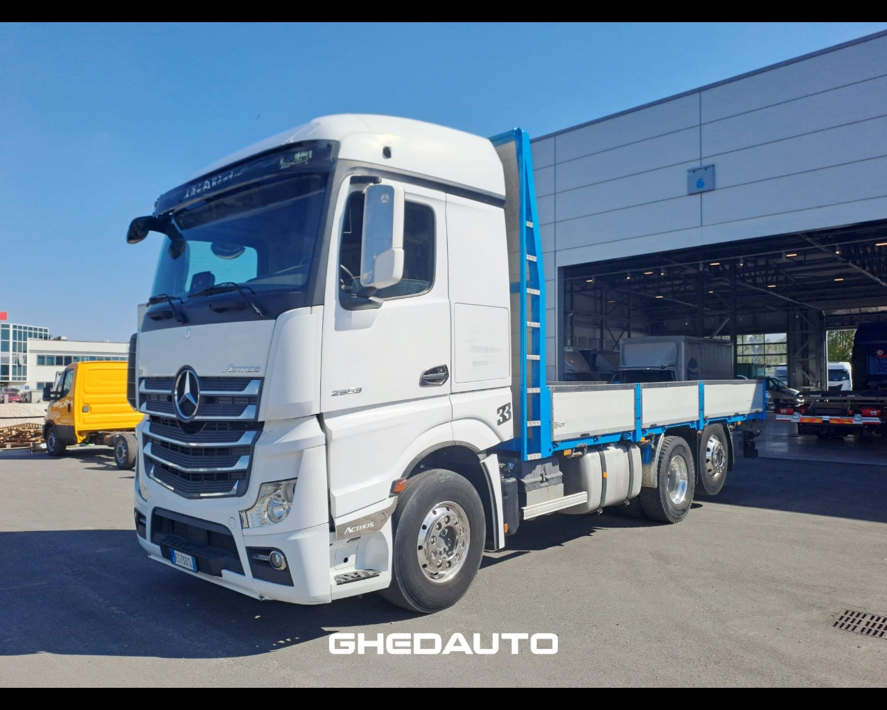 MERCEDES ACTROS 2553 CASSONE TRASPORTO FIENO Diesel usato a Castel San Pietro Terme