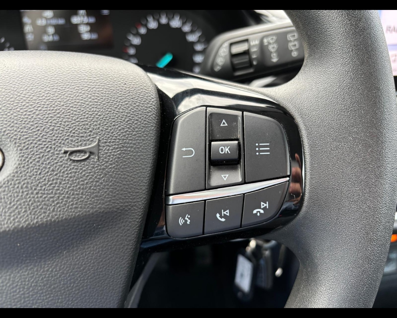 Foto FORD Fiesta Van 1.0 MHEV 125cv Trend 