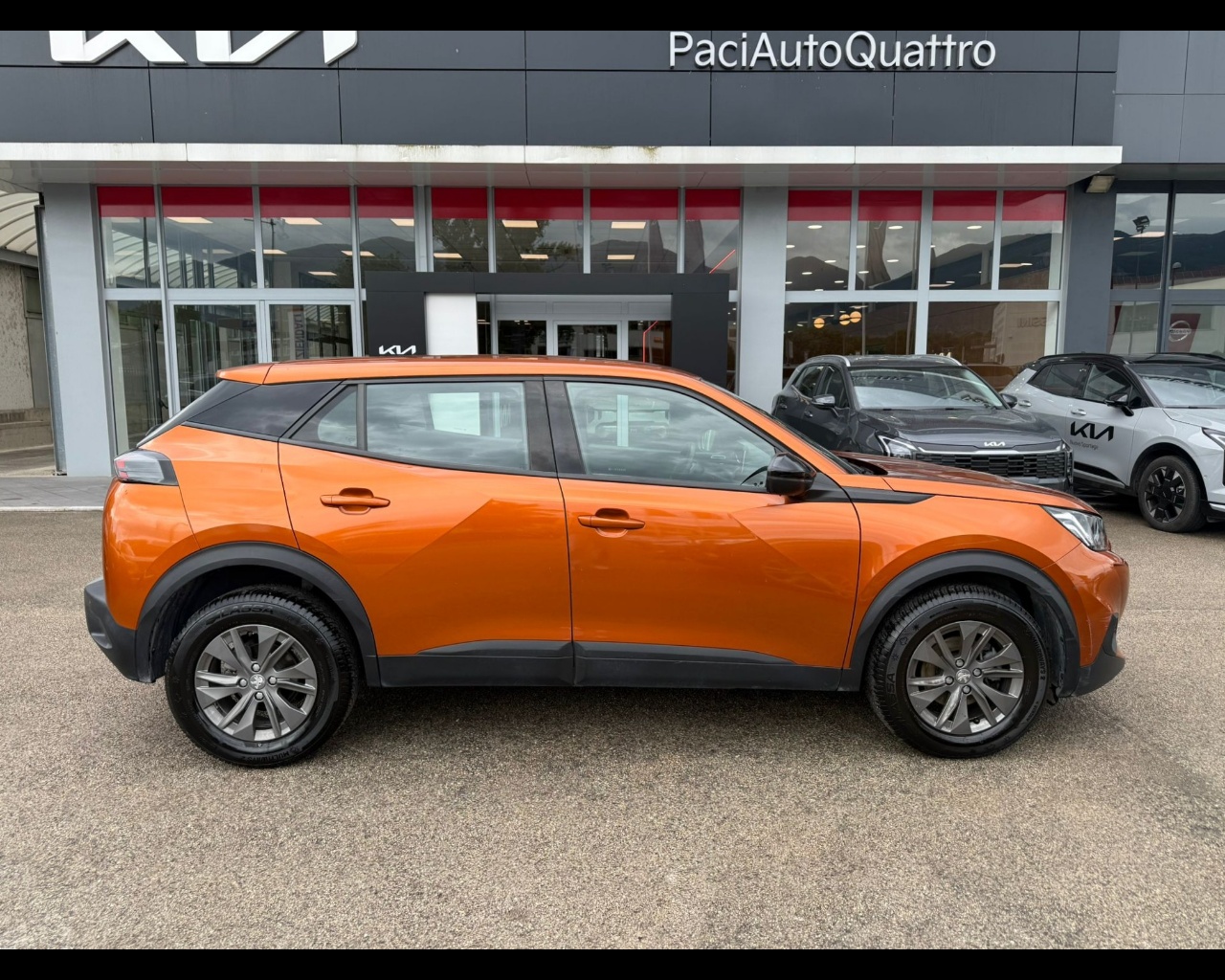 Foto PEUGEOT 2008 1.2 puretech Active Pack s&s 100cv