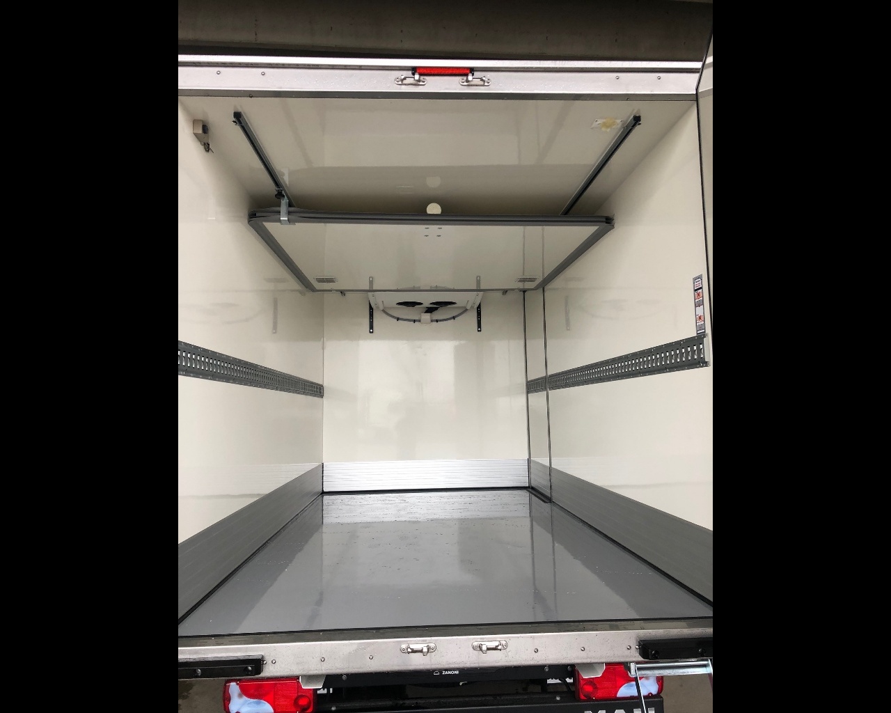 MAN TGE 5.160 TELAIO CAB SINGOLA P. 3640 MANUALE