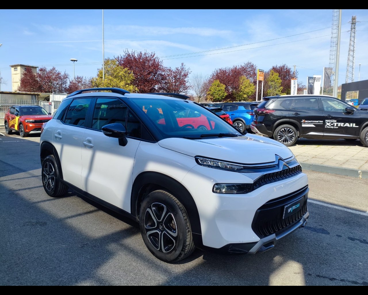 Foto CITROEN C3 Aircross 1.5 bluehdi Shine s&s 120cv eat6