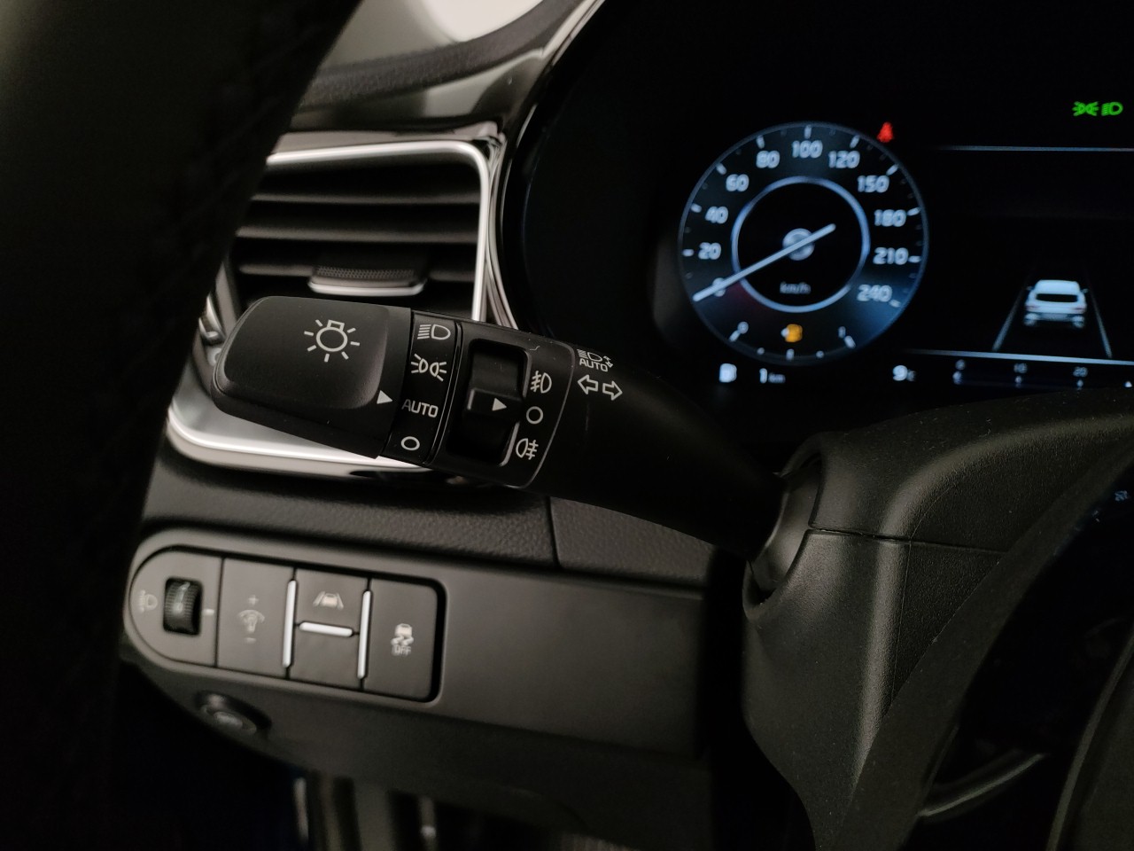 Kia Xceed KM0 2025 Xceed Rovigo