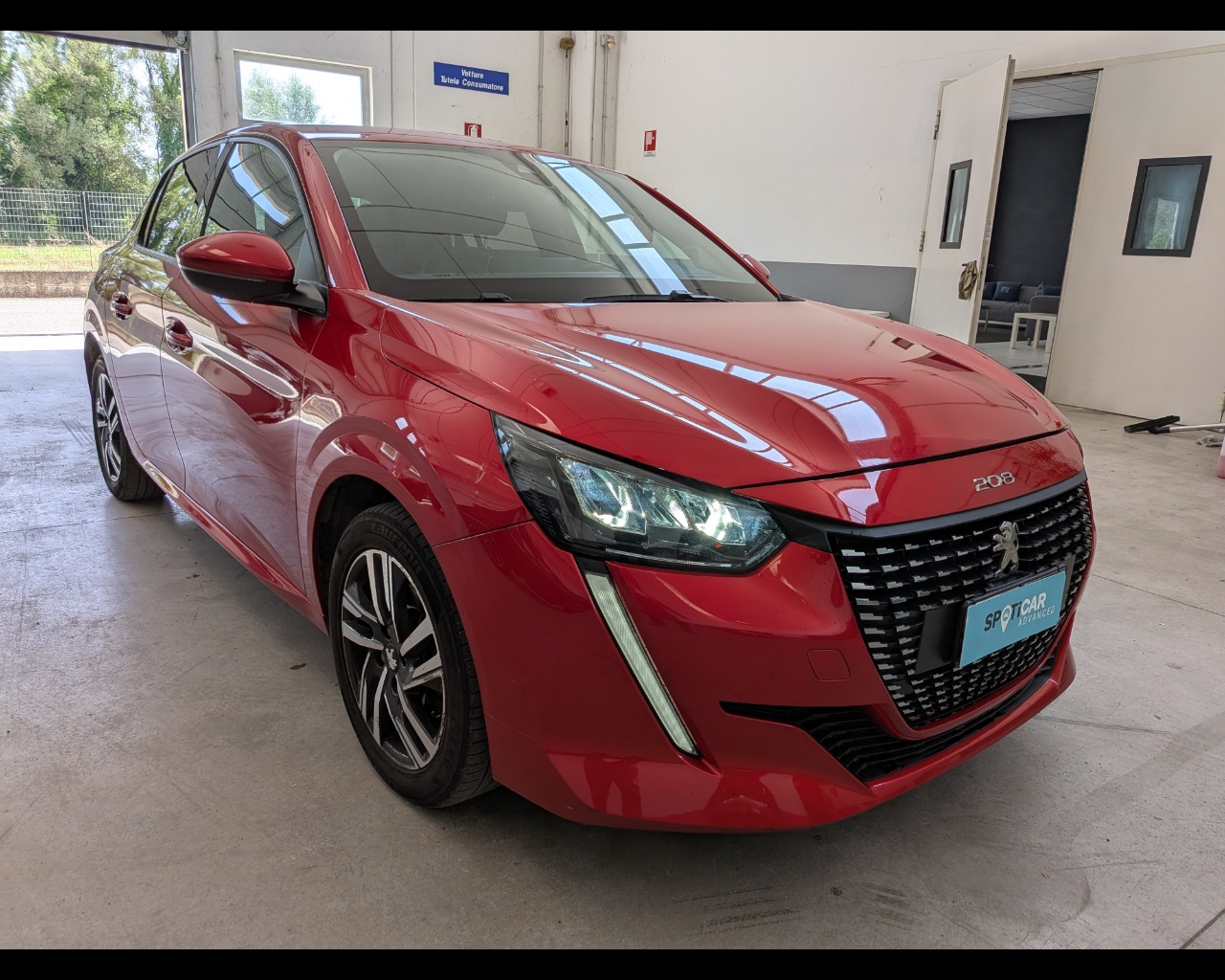 Foto PEUGEOT 208 1.5 bluehdi Allure Navi Pack s&s 100cv my20