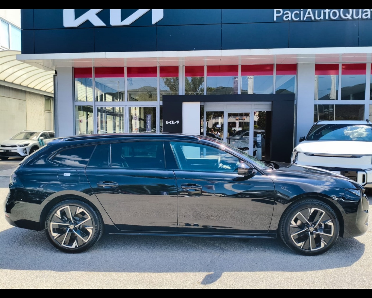 Foto PEUGEOT 508 SW 1.5 bluehdi GT s&s 130cv eat8