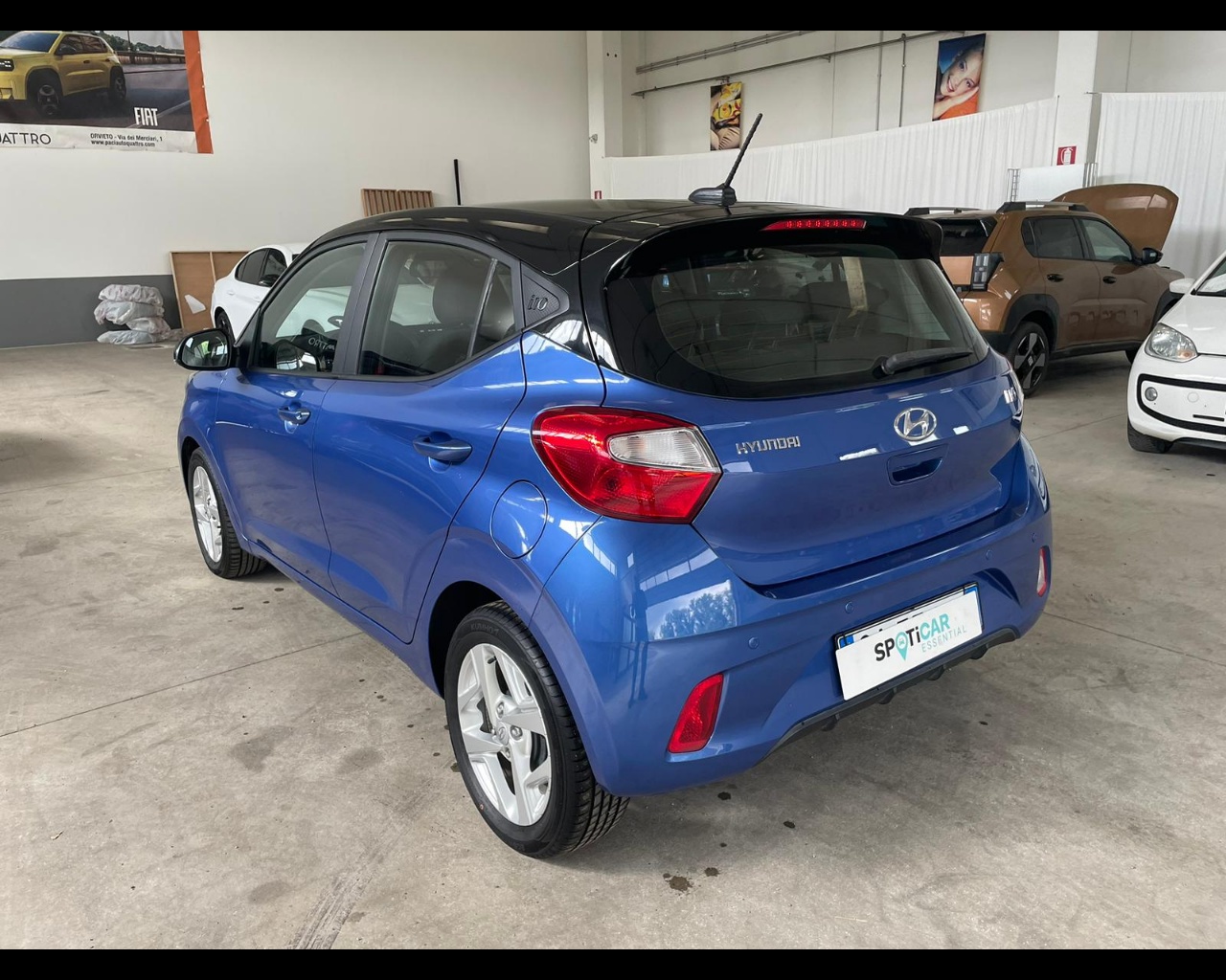 Foto HYUNDAI i10 1.0 mpi Tech Connect Pack