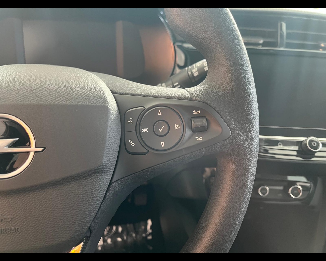 Foto OPEL Corsa full electric Nuova Yes 136cv