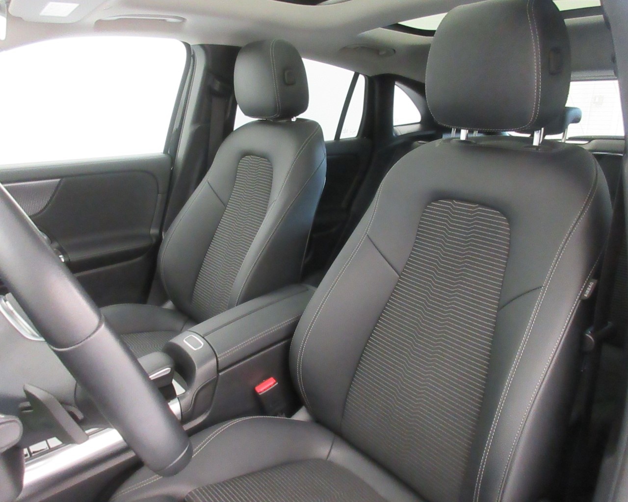 Mercedes GLA GLA 200 Sport Plus 7G-DCT - 12