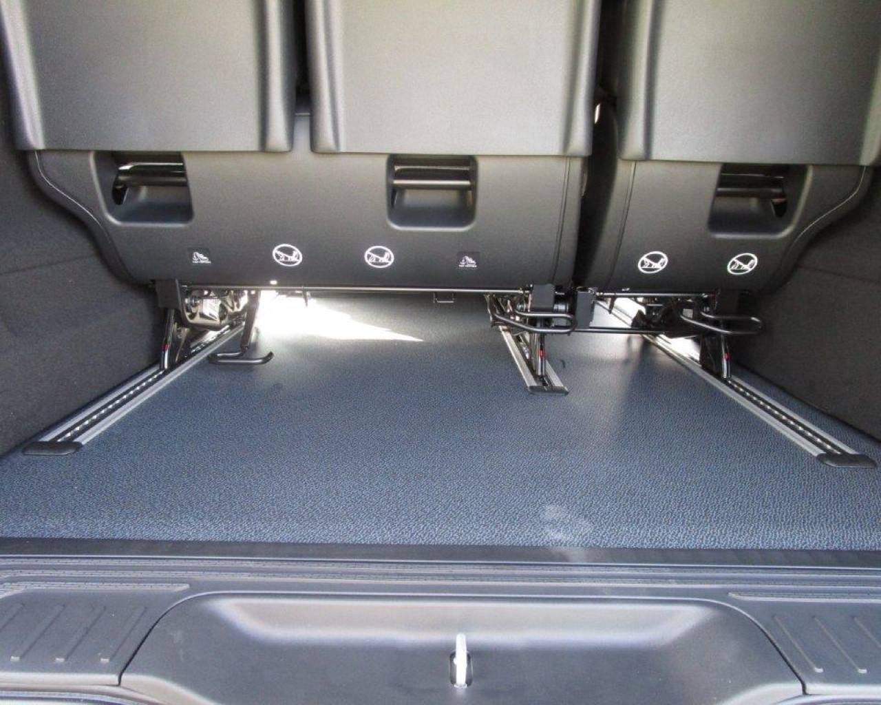 Mercedes eVito eVito Tourer Pro Long - 12