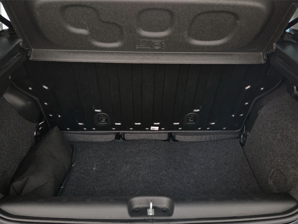 FIAT Panda 1.0 firefly hybrid Cross s&s 70cv 5p.ti Ibrida usato - 17