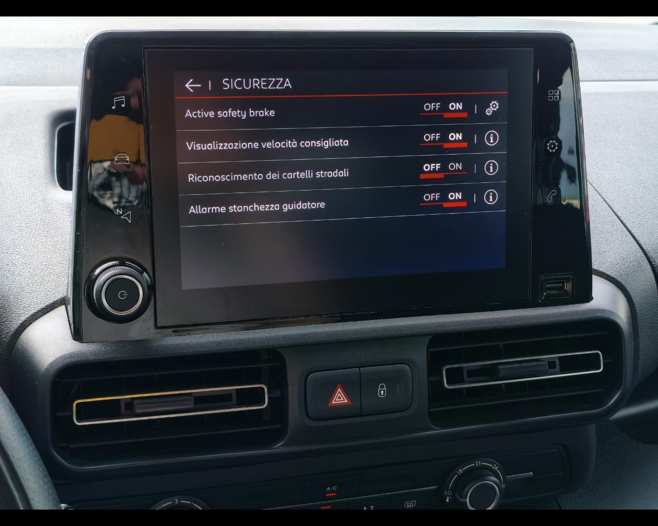 Foto CITROEN Berlingo combi N1 M 1.5 bluehdi 100cv S&S Feel m6