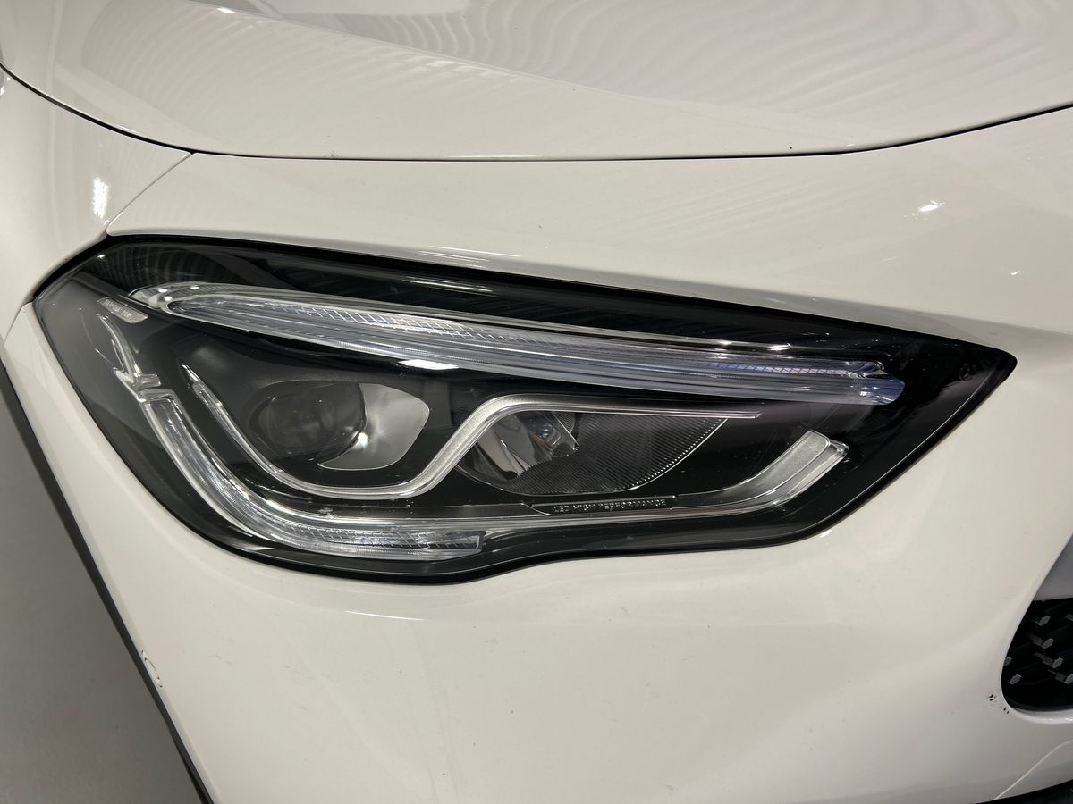 Mercedes GLA GLA 200 D Premium 4Matic 8G-DCT - 7