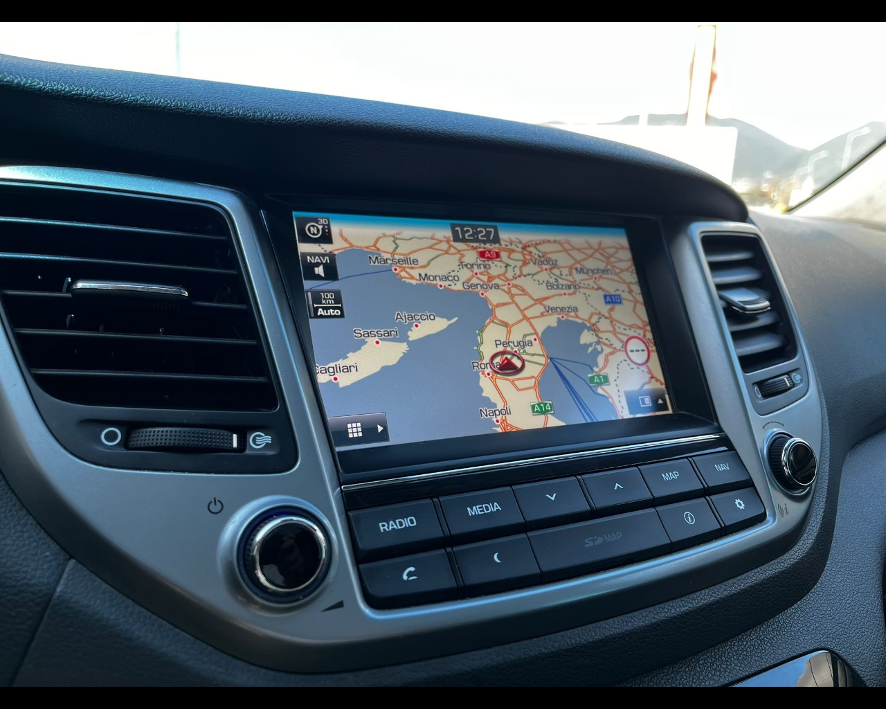 Foto HYUNDAI Tucson 1.7 crdi Xpossible 2wd 141cv dct