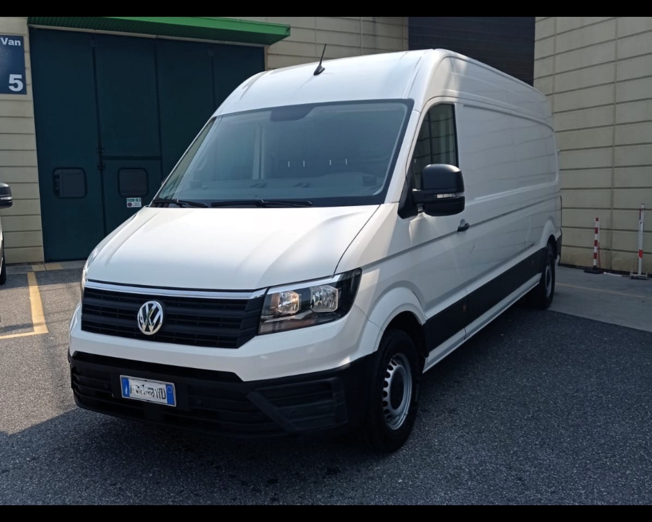 VOLKSWAGEN CRAFTER
