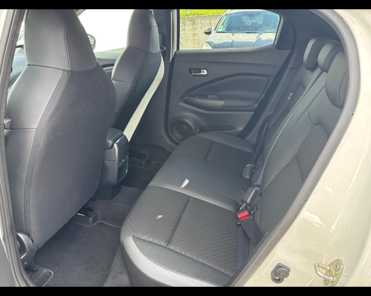 Foto NISSAN Juke 1.0 dig-t N-Design 114cv