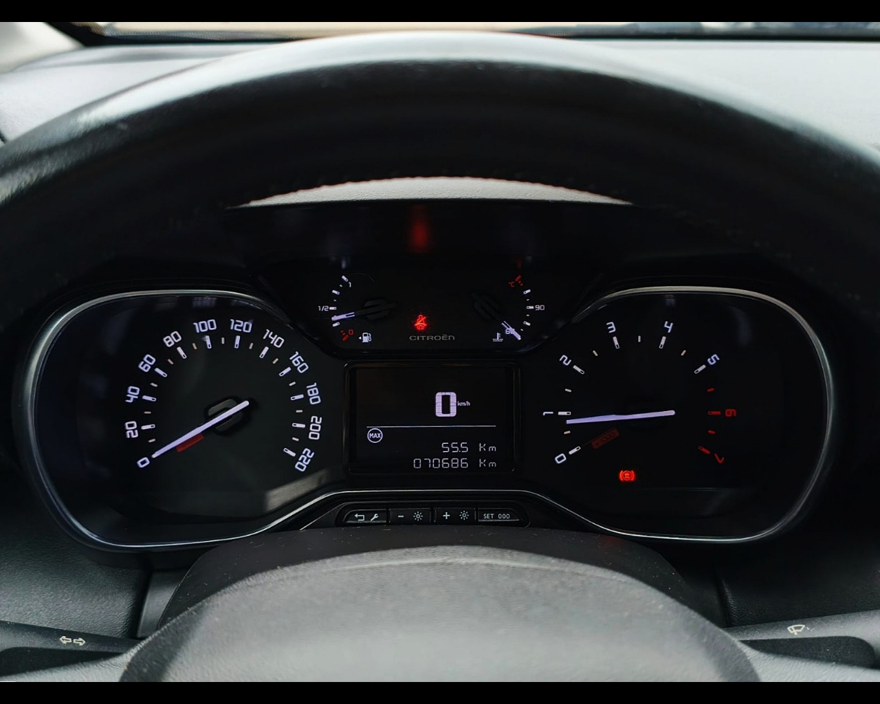 Foto CITROEN C3 Aircross 1.5 bluehdi Rip Curl s&s 100cv